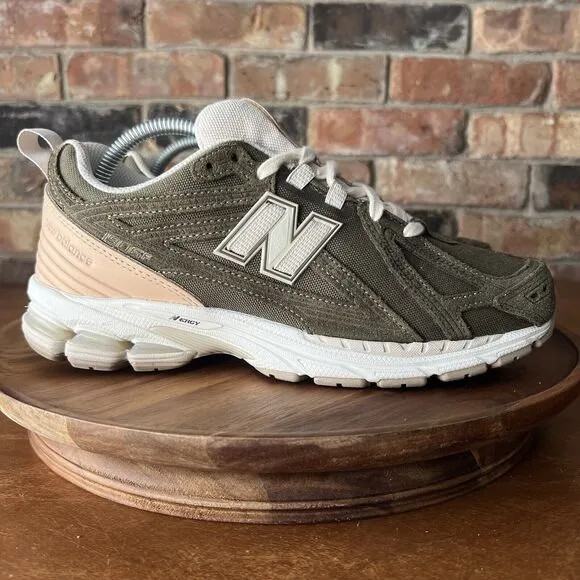 New Balance 1906R Dark Moss Frappe M1906FC Shoes Sneakers Men's 8 Women's 9.5