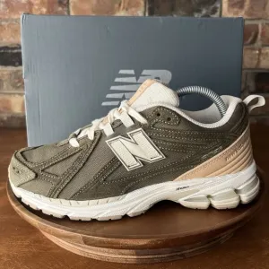 New Balance 1906R Dark Moss Frappe M1906FC Shoes Sneakers Men's 8 Women's 9.5