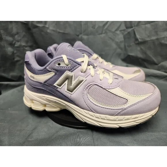 New Balance 2002 Sneakers GC2002PK Mesh Purple White Girls Size 5 NEW IN BOX!