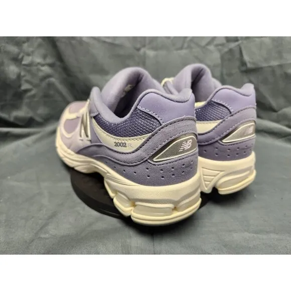 New Balance 2002 Sneakers GC2002PK Mesh Purple White Girls Size 5 NEW IN BOX!