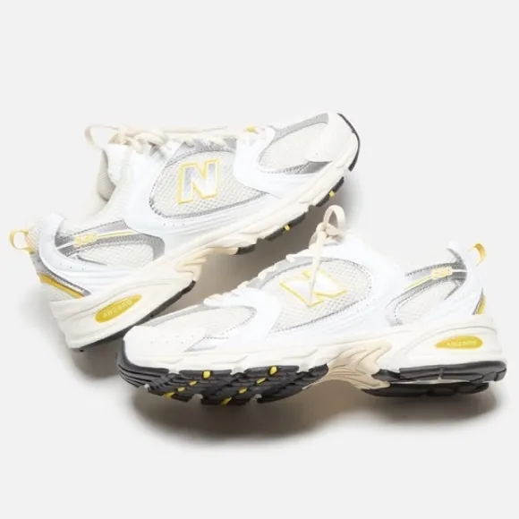 New Balance 530 Dad Sneakers Shoes White Sea Salt Yellow | Men’s 7 / Women’s 8.5