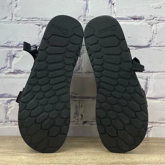 NEW Chaco Lowdown 2 Black Outdoor Hiking Sandals