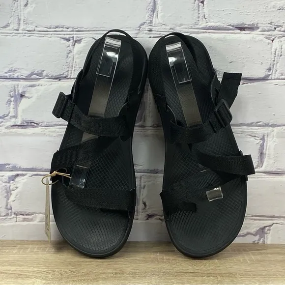 NEW Chaco Lowdown 2 Black Outdoor Hiking Sandals