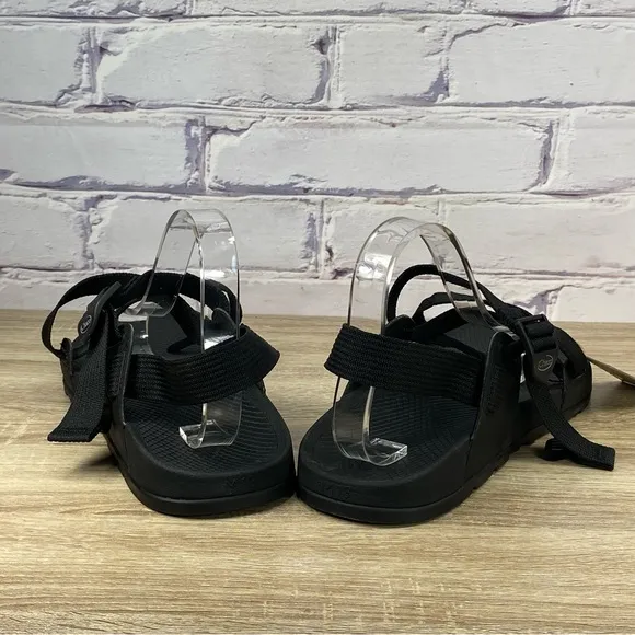 NEW Chaco Lowdown 2 Black Outdoor Hiking Sandals