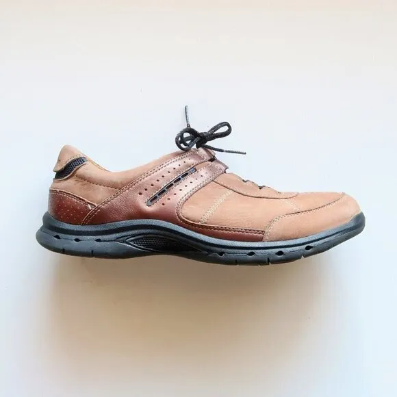 NEW Clarks Unstructured Men's Brown Nubuck Leather Lace-up Sneakers / Shoes 9.5