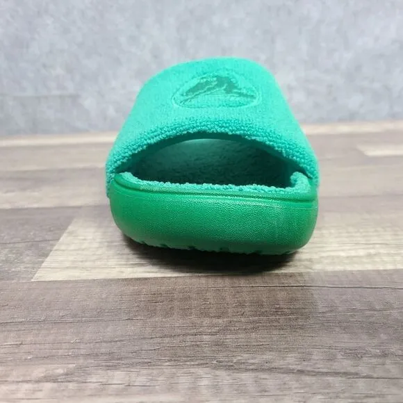 NEW CROCS CLASSIC TOWEL‎ SLIDE POOL COZY Men 8 Women 10 GREEN SHOWER SHOES