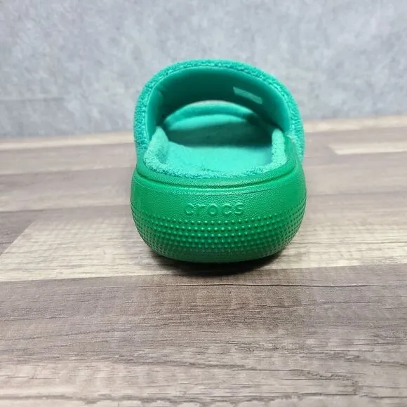 NEW CROCS CLASSIC TOWEL‎ SLIDE POOL COZY Men 8 Women 10 GREEN SHOWER SHOES