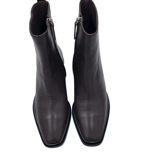 NEW Everlane Deep Brown Leather Havana Ankle Boot in Size 7.5