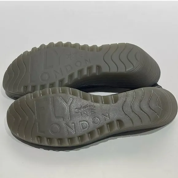 New Fly London Yazu Black Wedge Sandals42 (11-11.5)