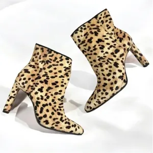 NEW Frame Le Rodeo Leopard Print Calf Hair Ankle Boots Size 37, US 6.5 NWOB