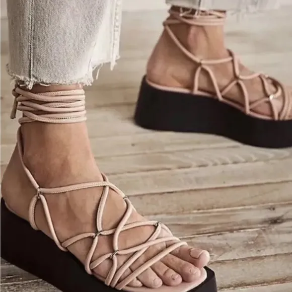 NEW Free People Georgie Lace Up Platform Sandal Nude Leather Sz 39/8.5 Women