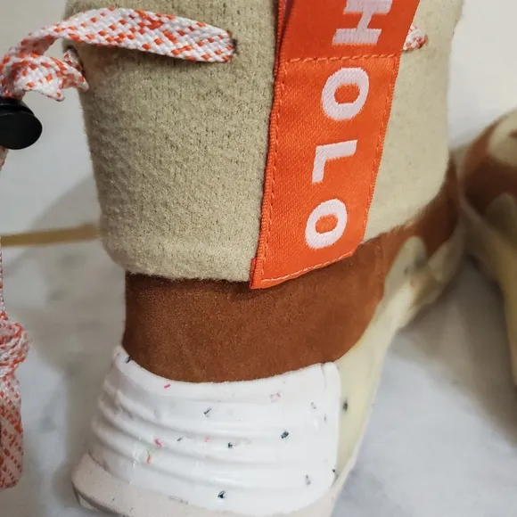 New Holo Brown Suede Beige Quorra Lace Up Hiking Sneakers Women's Shoe 10