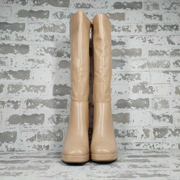 New Journee Collection Women's Mylah Cream Heeled Boots  O65
