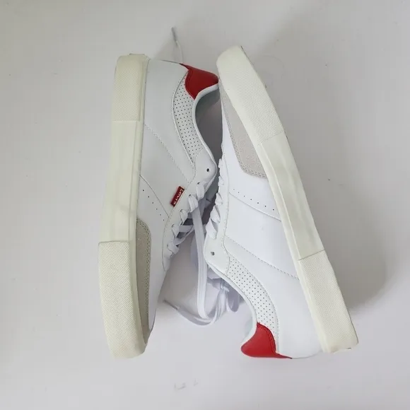 NEW LEVI'S Shoes Munro NewAmericana Sneakers White Red Gray Size 10
