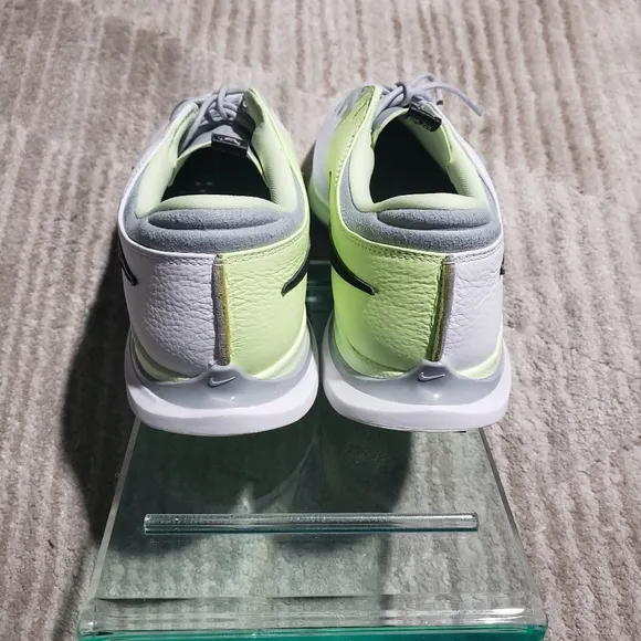 NEW Nike Men's SIZE 14 Air Zoom Victory Tour 3 Golf  White Volt DX9025-105