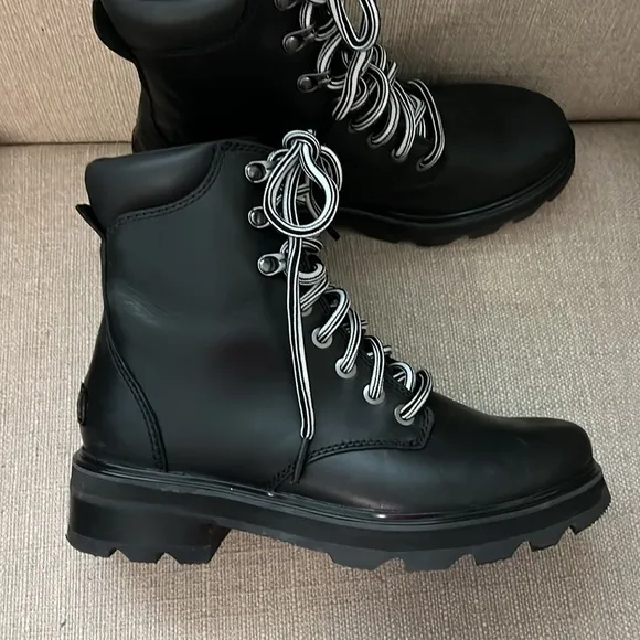 NEW! Sorel Lennox Black Leather Lace Up Waterproof Boots Size 7
