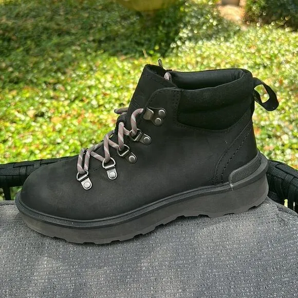 New ▶️ SOREL ◀️ SUEDE  HI-LINE HIKER BOOT  Women SIZE 6.5