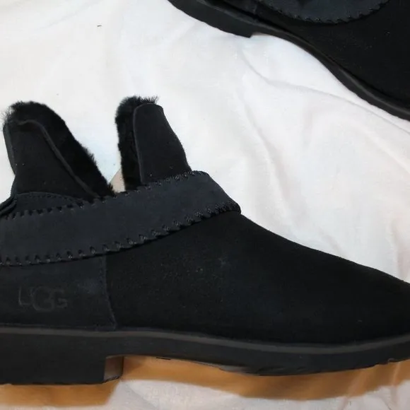 NEW UGG WOMEN'S MCKAY‎ ANKLE SUEDE SHEARLING LINED BOOTS BOOTIES BLACK