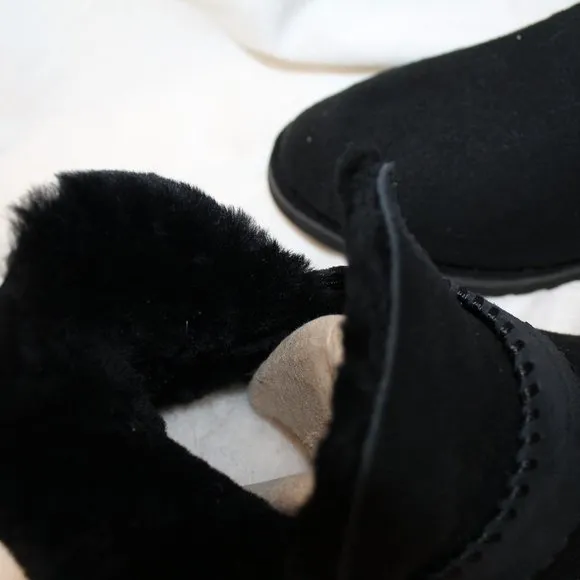 NEW UGG WOMEN'S MCKAY‎ ANKLE SUEDE SHEARLING LINED BOOTS BOOTIES BLACK