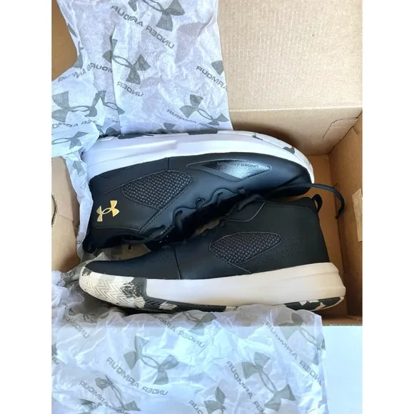 NEW! UNDER ARMOUR YOUTH UA GS LOCKDOWN 5 SZ 7Y BLACK &amp; WHITE SHOES 3023533-003