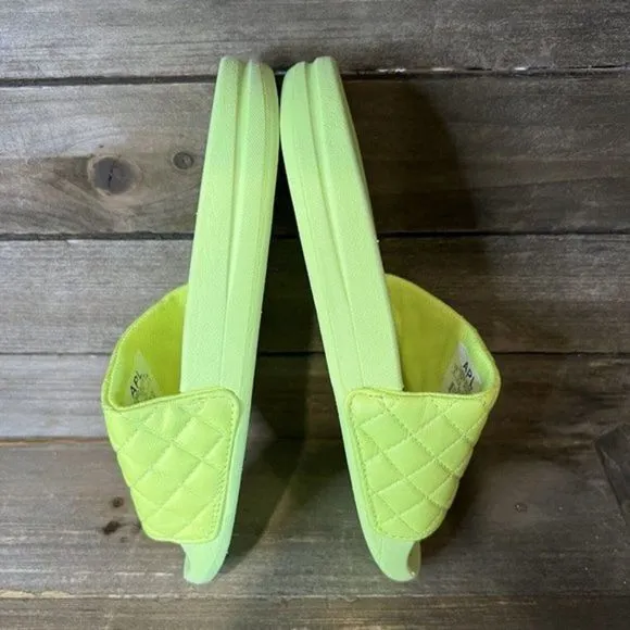 New Womens APL Lusso Highlighter Yellow Green Slides Sandals Shoes Size 5 M NWOB