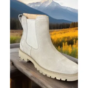 New W/Tag - Ariat Wexford Lug Outdoor Boots Womens 10.5 M Suede Clay Color