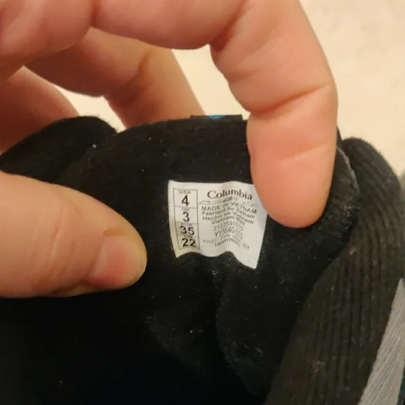 new!Columbia youth rope tow Kids' Black Waterproof Boots sz 4