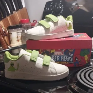 NIB Adidas Kermit The Frog Tennis Shoes