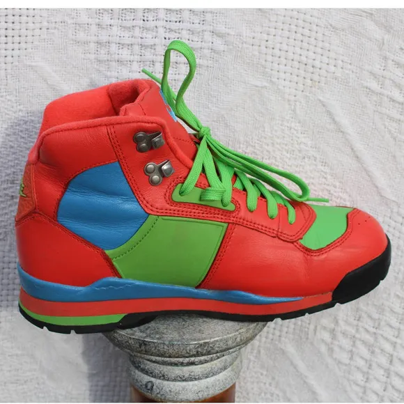 Nike Air Baltoro Boot Size 6y (7.5w) 311529-841