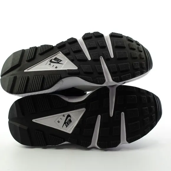 Nike Air Huarache White Aluminum Black Sneakers DH4439 100 Womens Size 7