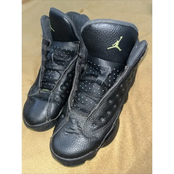 Nike Air Jordan 13 Retro Basketball Shoes 414574-042 Size 6Y Womens Size 7 Shoe