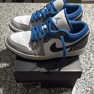 Nike Air Jordan 1s Men's Shoes - Blue and Grey