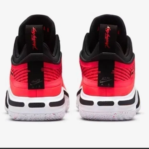 Nike Air Jordan XXXVI Low “Flipped Infrared” sneakers, New in Damaged Box M10.5