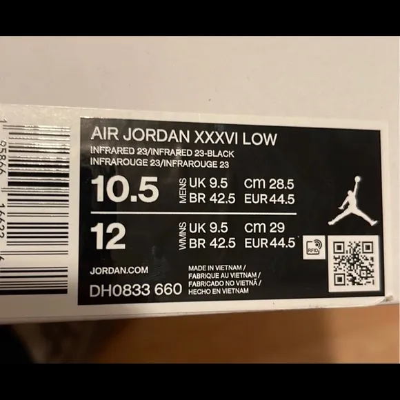 Nike Air Jordan XXXVI Low “Flipped Infrared” sneakers, New in Damaged Box M10.5