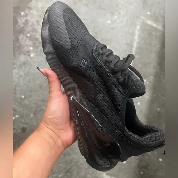 NIKE AIR MAX 270 SHOES (Women’s)