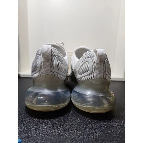 Nike Air Max 720 Shoes in White/Metallic Platinum/Pure Platinum