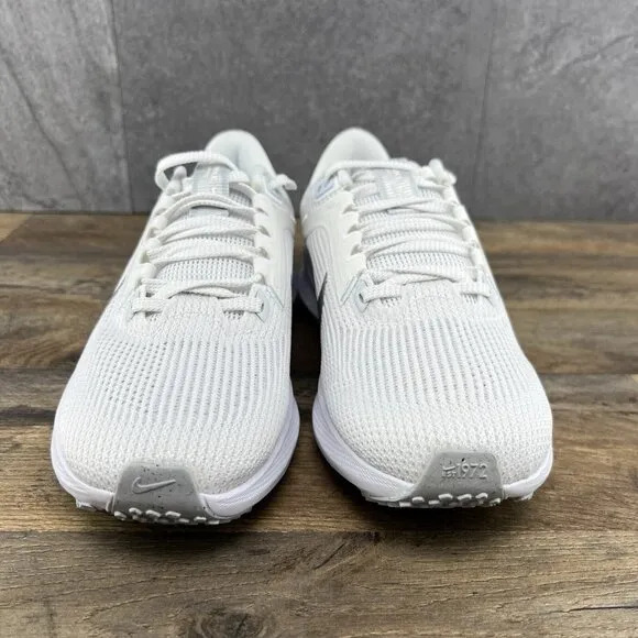 Nike Air Zoom Pegasus 40 Size 9.5 Womens White Metallic Silver Running Shoes