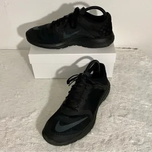 Nike Black FS Lite Run 3 Running Shoes Men’s Size 8