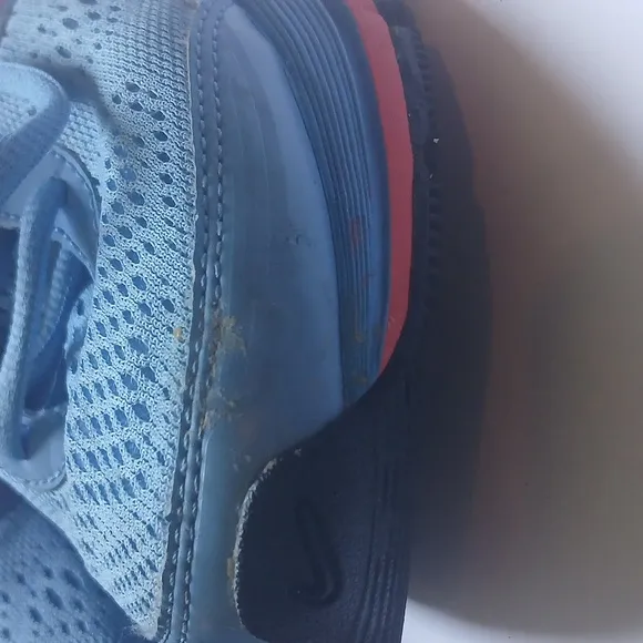 Nike Blue and Red Athletic Shoes Modern Sporty Design