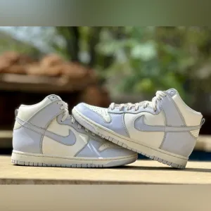 Nike Dunk High Sail Football Grey - Size 7 Women’s, 5.5 Men’s (DD1869-102)