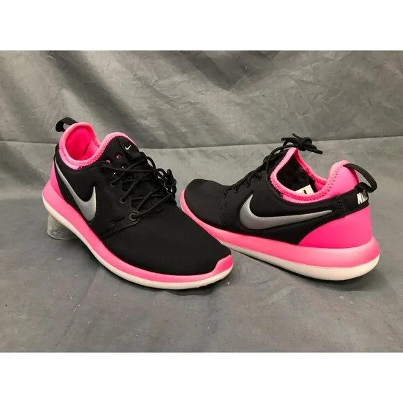 Nike Girls Roshe Two (PS) Sneakers Mesh Black Pink 2016 OG Size 5.5 NEW NO BOX!