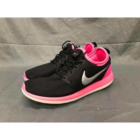 Nike Girls Roshe Two (PS) Sneakers Mesh Black Pink 2016 OG Size 5.5 NEW NO BOX!
