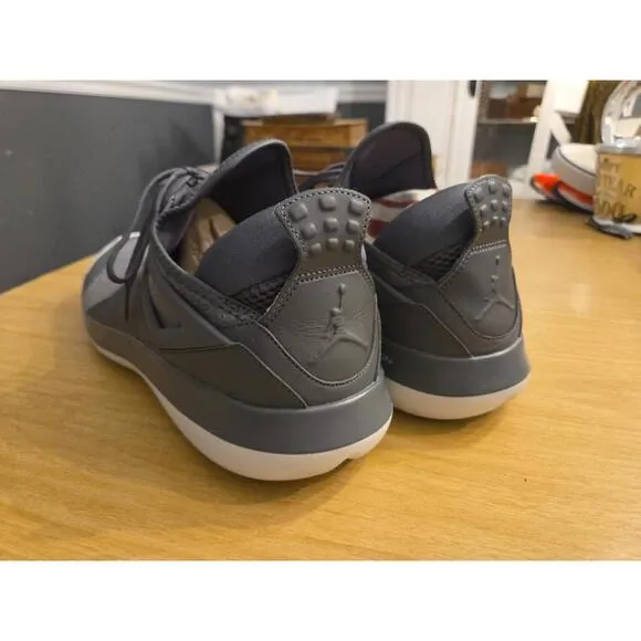 NIKE JORDAN FLY 89 DARK GREY PURE PLATINUM 940267-005 JUMPMAN MENS 13 LUNARLON