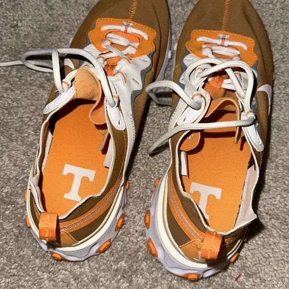 Nike React Element 55 University of Tennessee Shoes