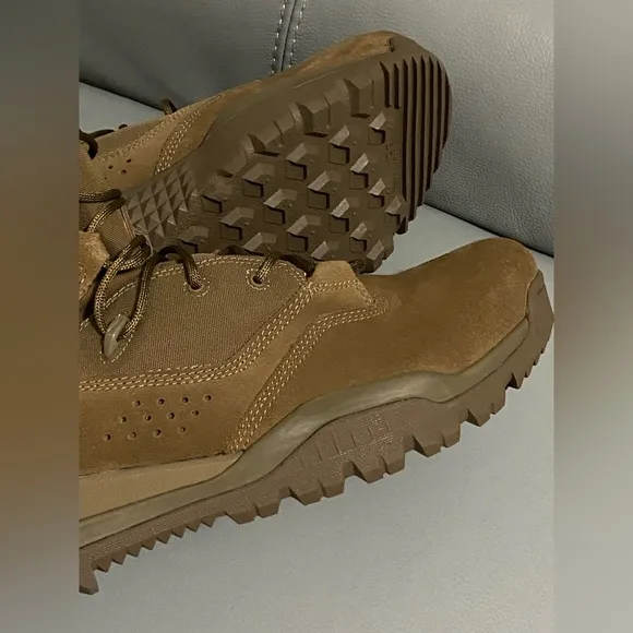 NIKE SFB FIELD 2 Tactical Military Jungle Combat BOOTS Men's  14 Coyote Leather