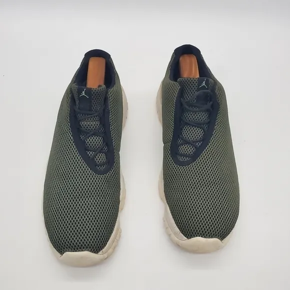 Nike Shoe Men 10M Air Jordan Future Basketball Green 718948-305 Low Top Mesh