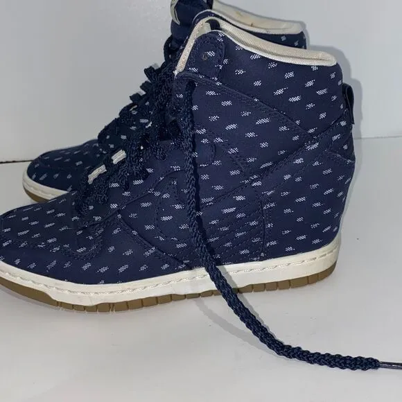 Nike Women's Blue Dunk Sky Hi Print Hidden Wedge Sneaker Shoes Size 6.5