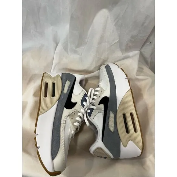 Nike Women's Multicolor Air Max 90 Platform Athletic Sneaker Shoes Size 8.5 NWOT