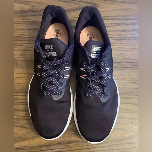 Nike Women’s Shoes Size (10)