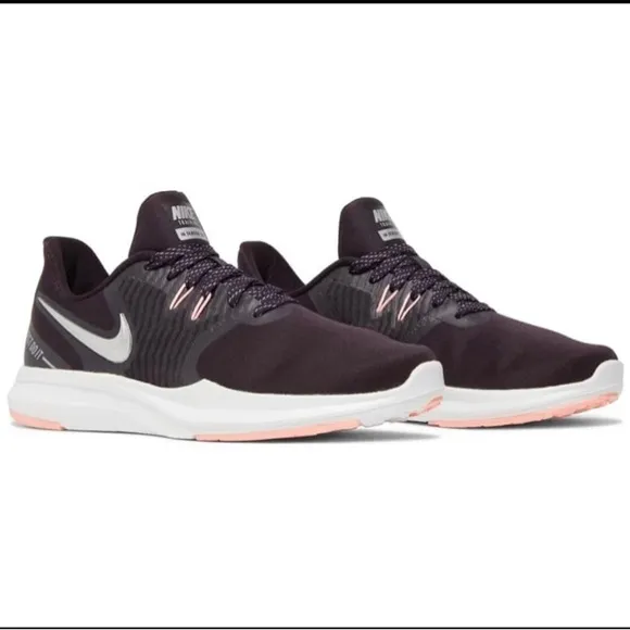 Nike Women’s Shoes Size (10)